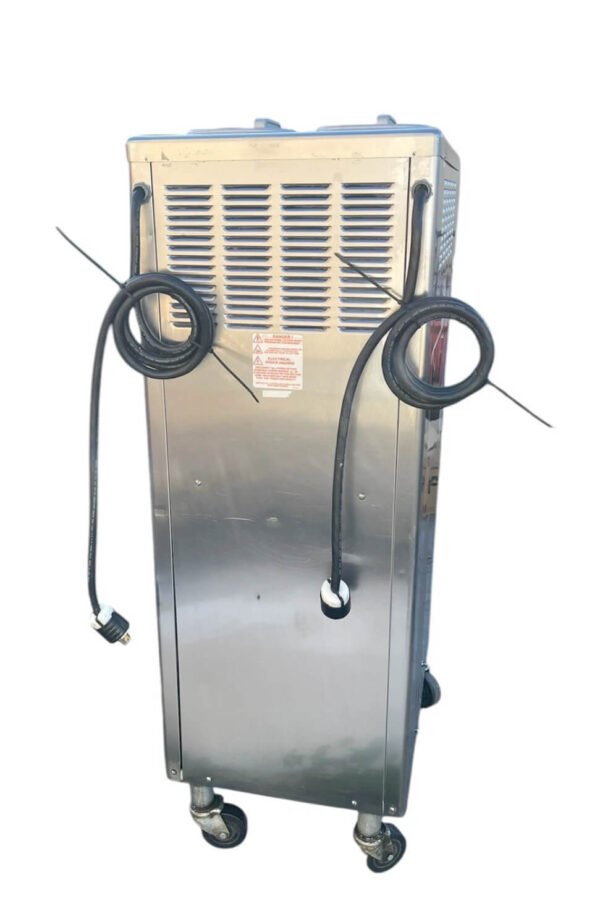 Taylor ice cream machine 794-33 Air Cooled , 3ph power. - Image 4