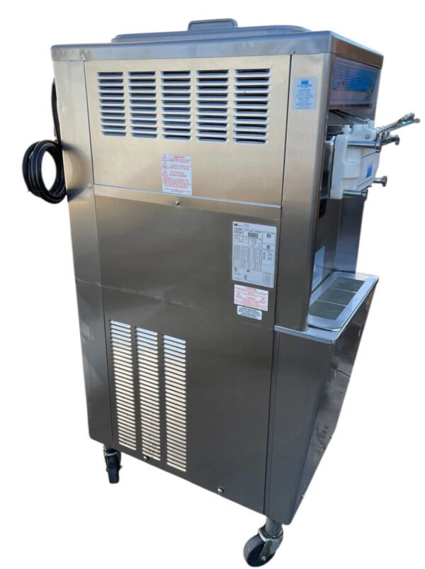 Taylor ice cream machine 794-33 Air Cooled , 3ph power. - Image 3