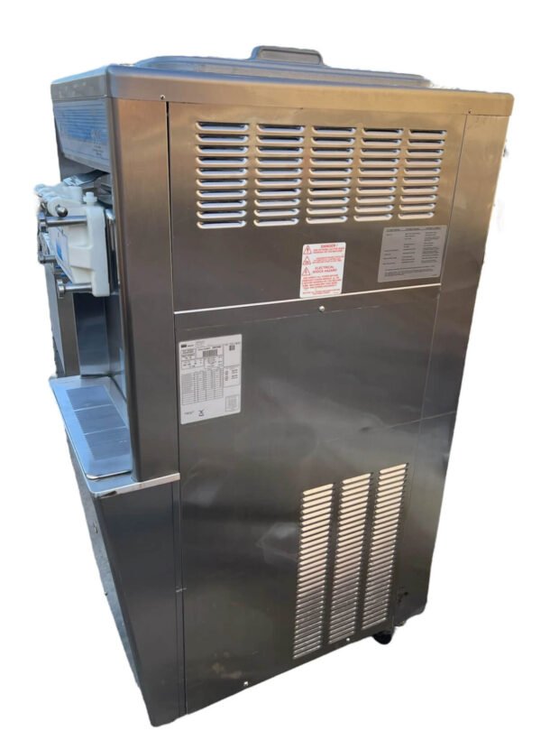Taylor ice cream machine 794-33 Air Cooled , 3ph power. - Image 2